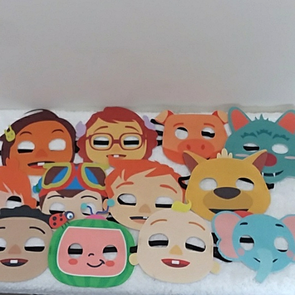 12pc Felt Party Mask. NEW